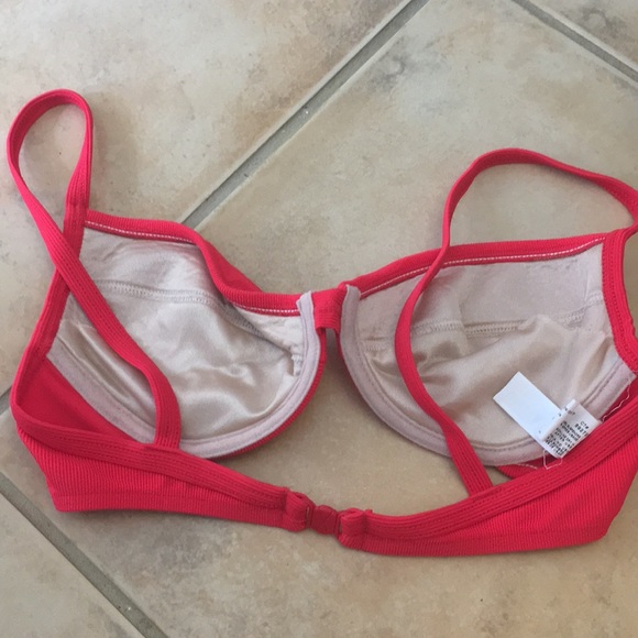 Fire Engine Red Bikini - Picture 4 of 4